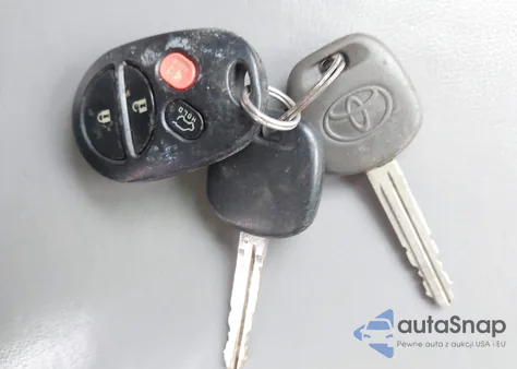 2010 Toyota Highlander Se V6 из США, поврежденный, VIN 5TDJK3EHXAS034072